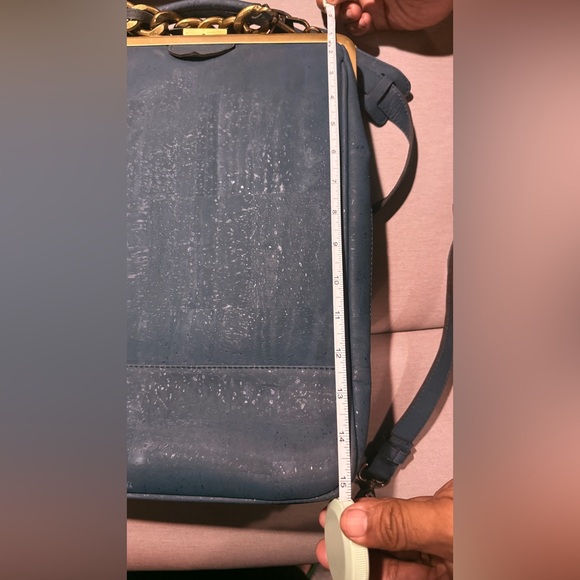 Laflore Paris Bobobark Convertible Bag – Forest Green – Excellent Condition! - Picture 7 of 9